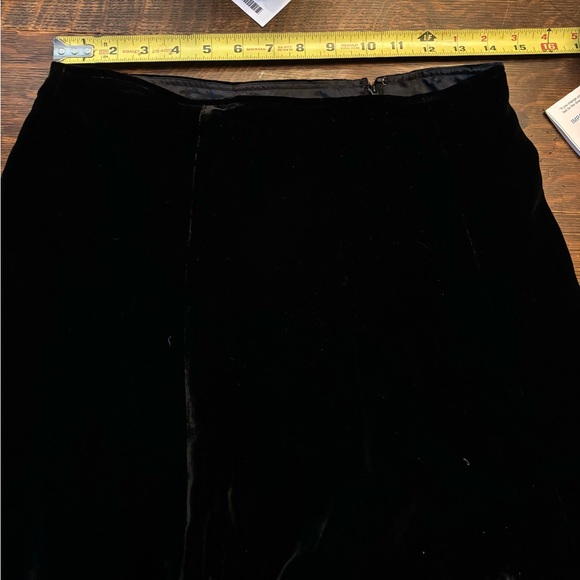 Full black velvet A-line skirt from Halogen size 2 - Picture 5 of 6